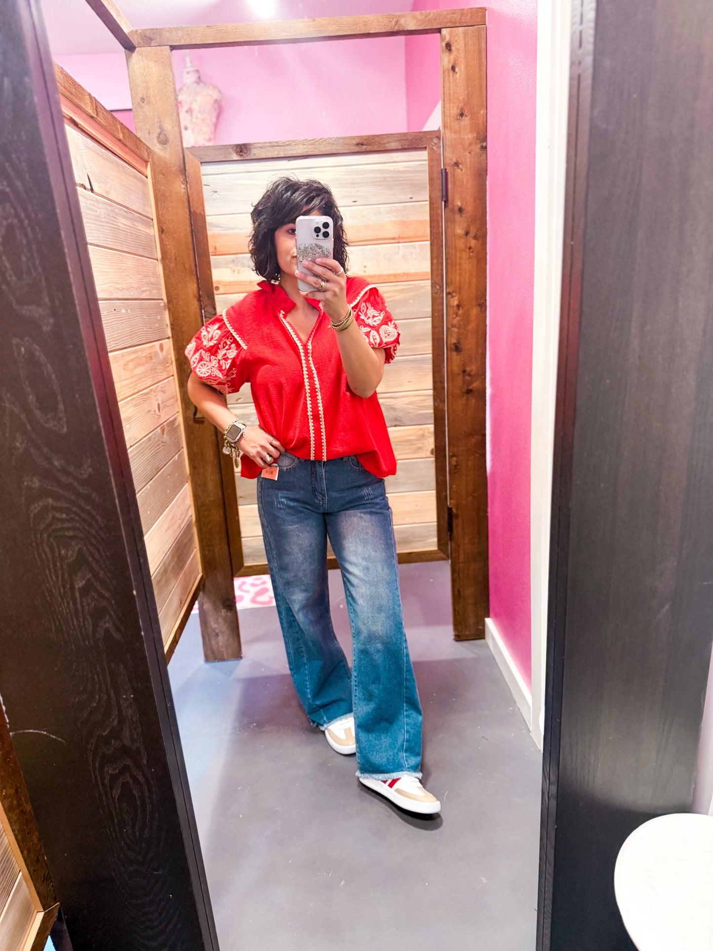 Wide Leg Frayed Hem Jeans