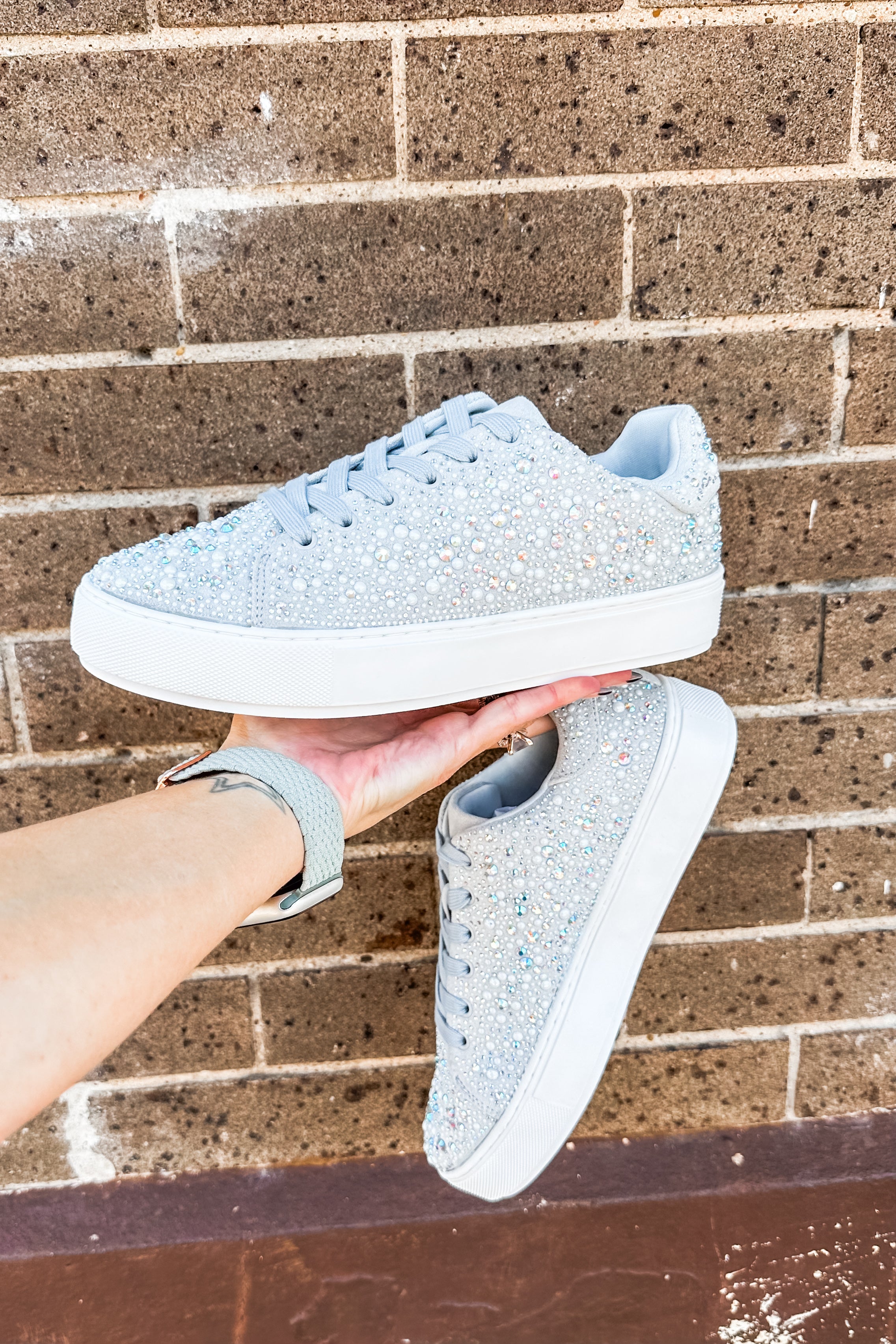 Very G- Georgie Sneakers â Twisted Sisters Shoetique