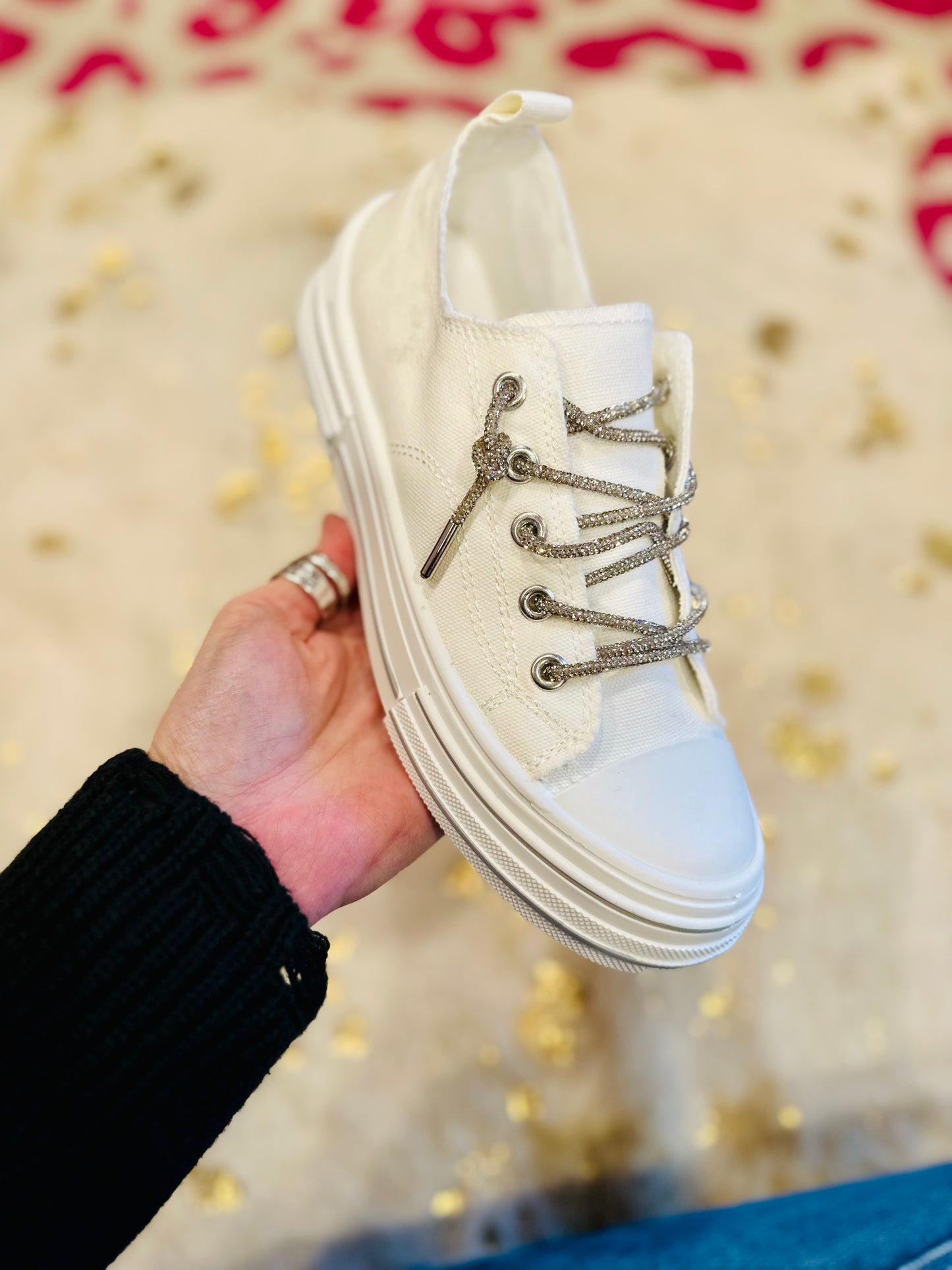 The Aman Sneakers by Very G