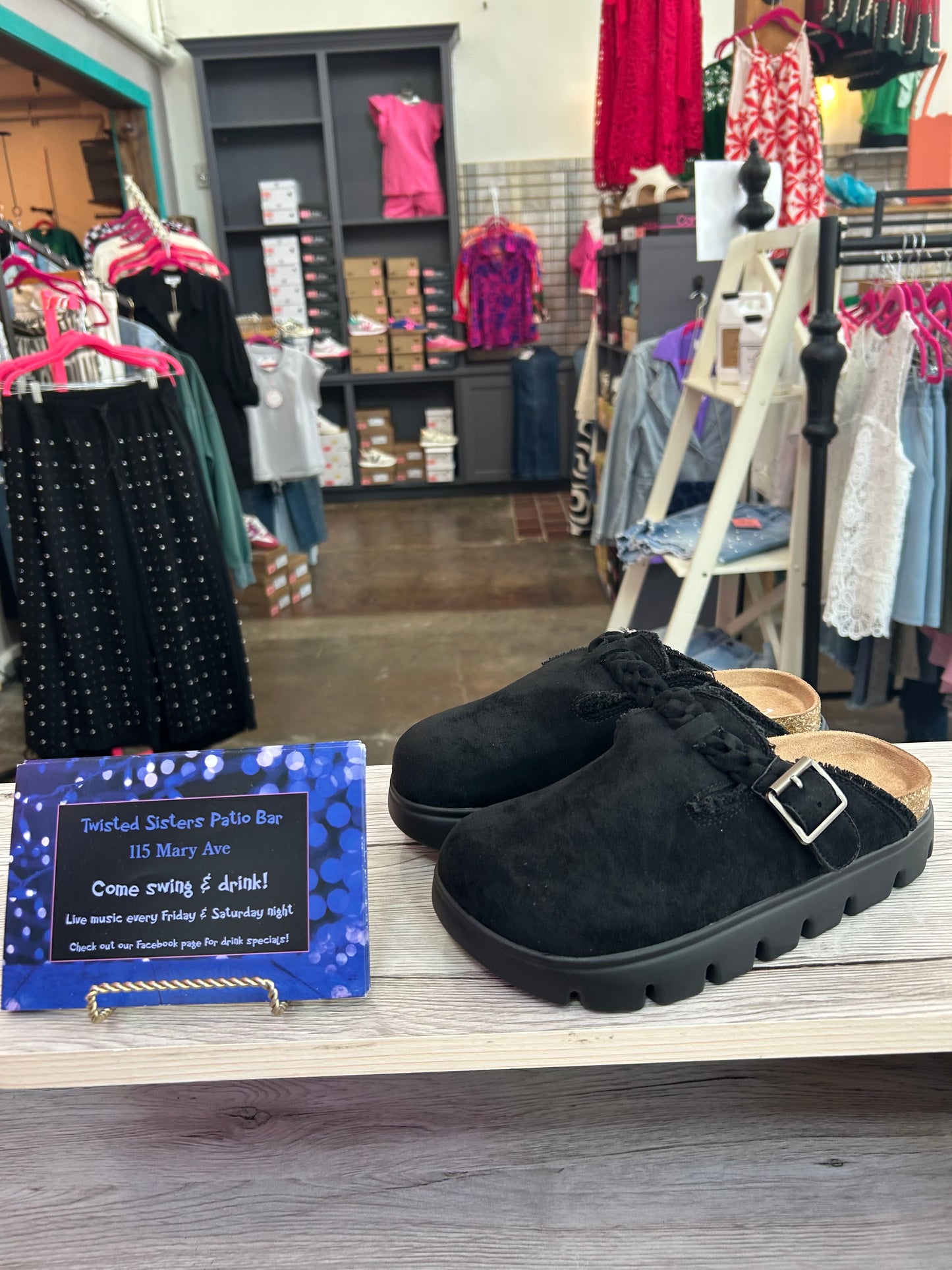 very g slip on clogs in black
