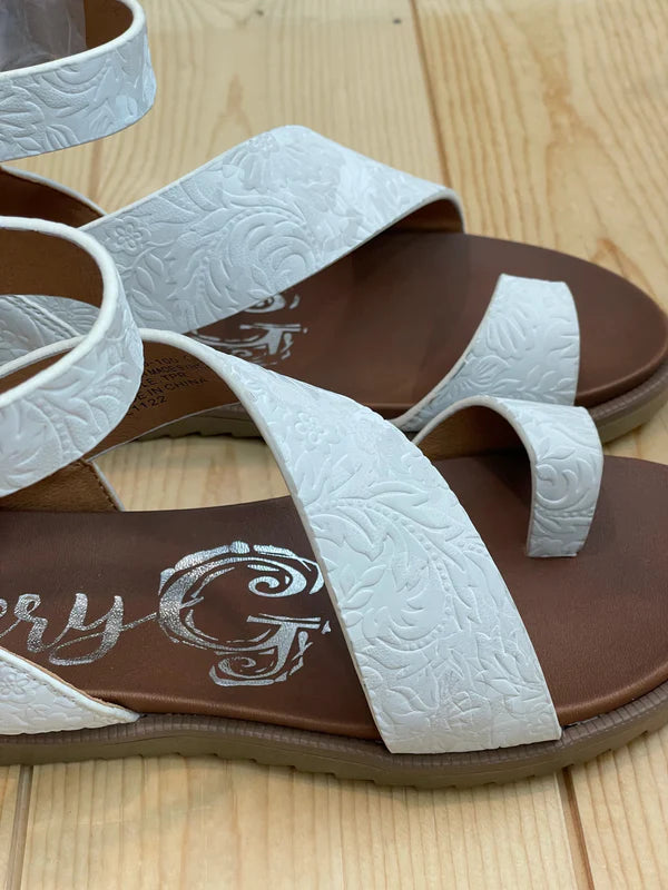 Steffy Tooled White Sandal