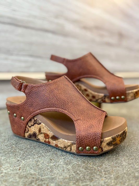 Corkys-Cognac Tumbled Wedges