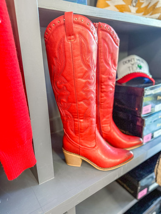 Pierre Dumas-Whitney Boots Red