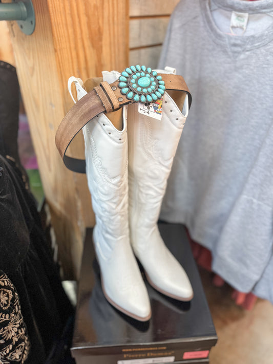 Turquoise Conch Belt