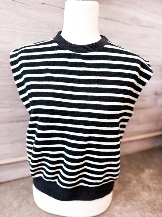Black/White Cap Sleeve Top