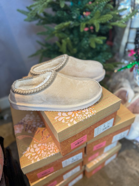 Very G-Sparks Slides