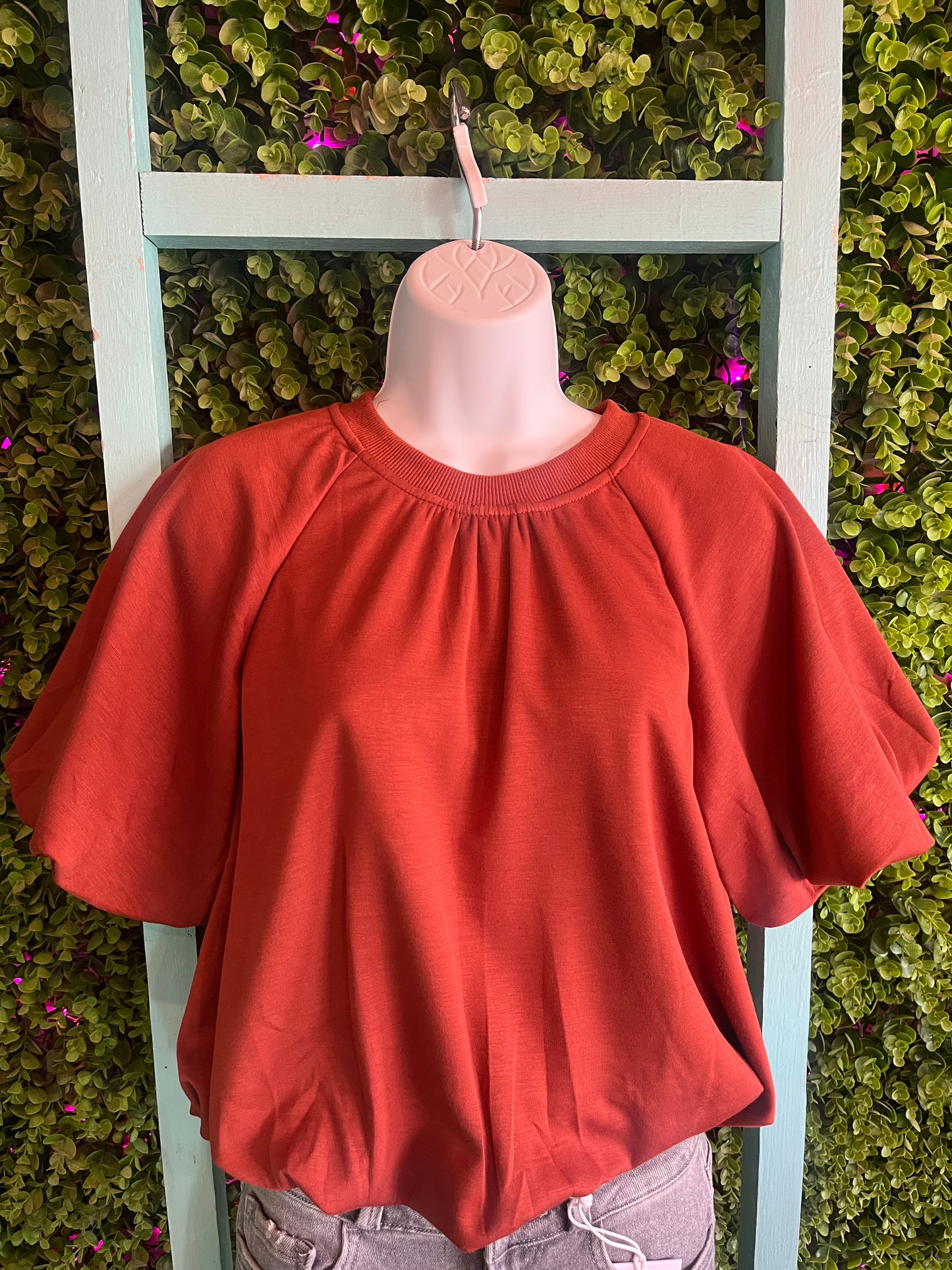 Autumn Muse Gathered Knit Top – Rust