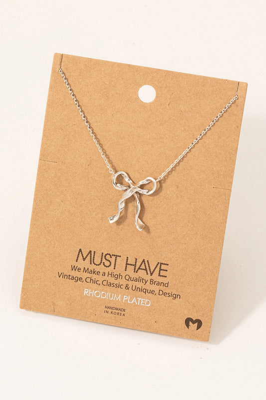 Bow Necklace