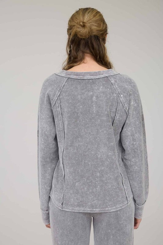 Ribbed Wash Out Long Sleeve
