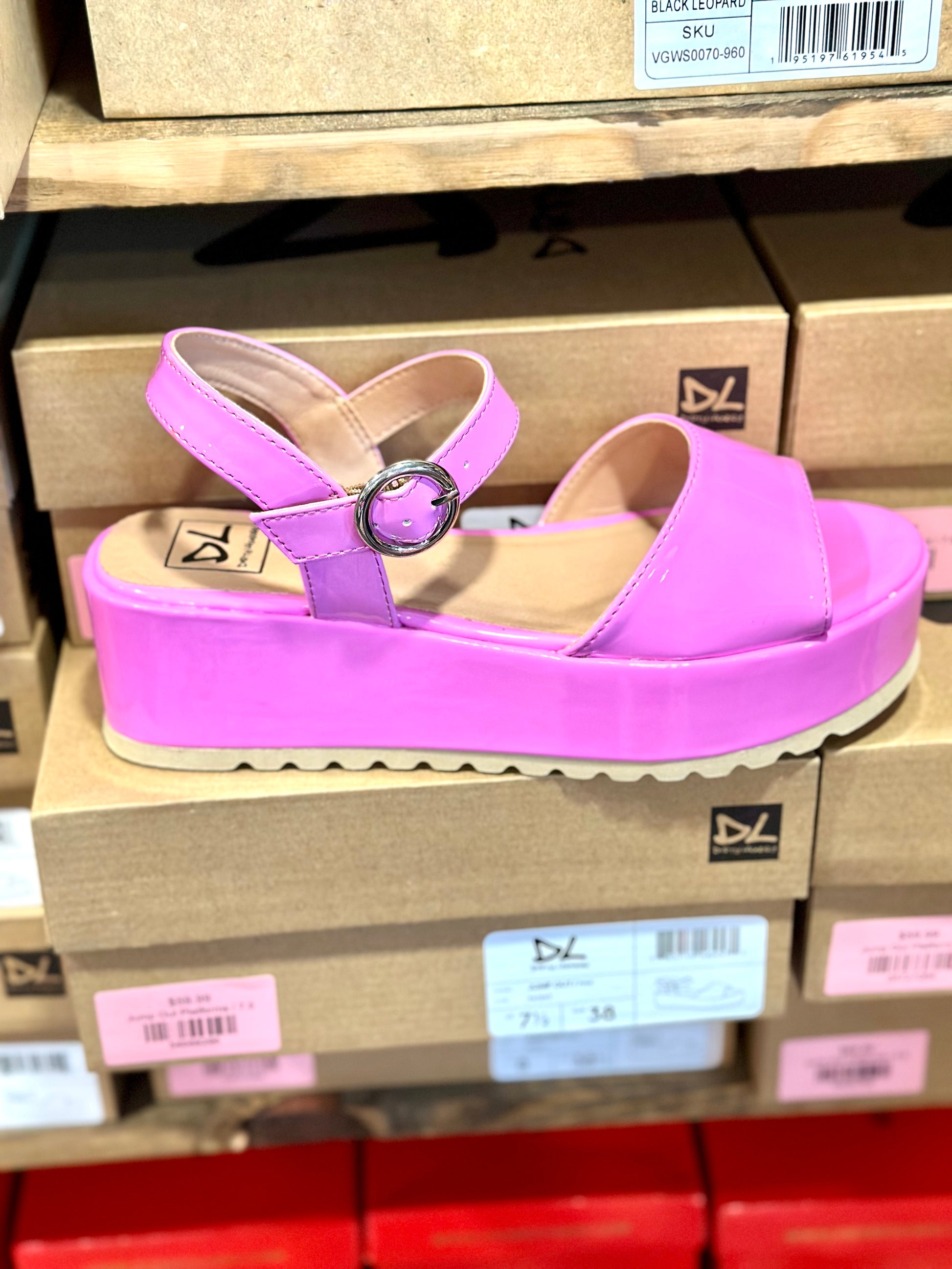 Jump Out Platforms – Twisted Sisters Shoetique - Main Image