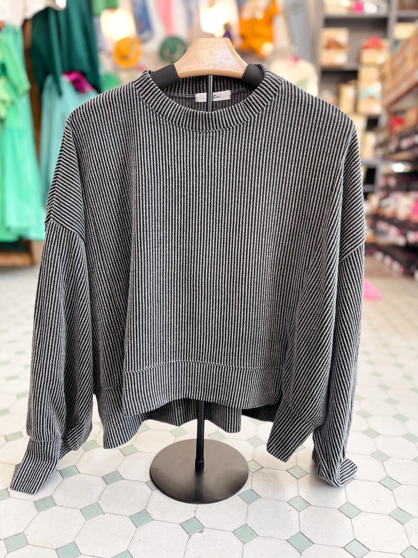 Charcoal Ribbed Crop Pullover