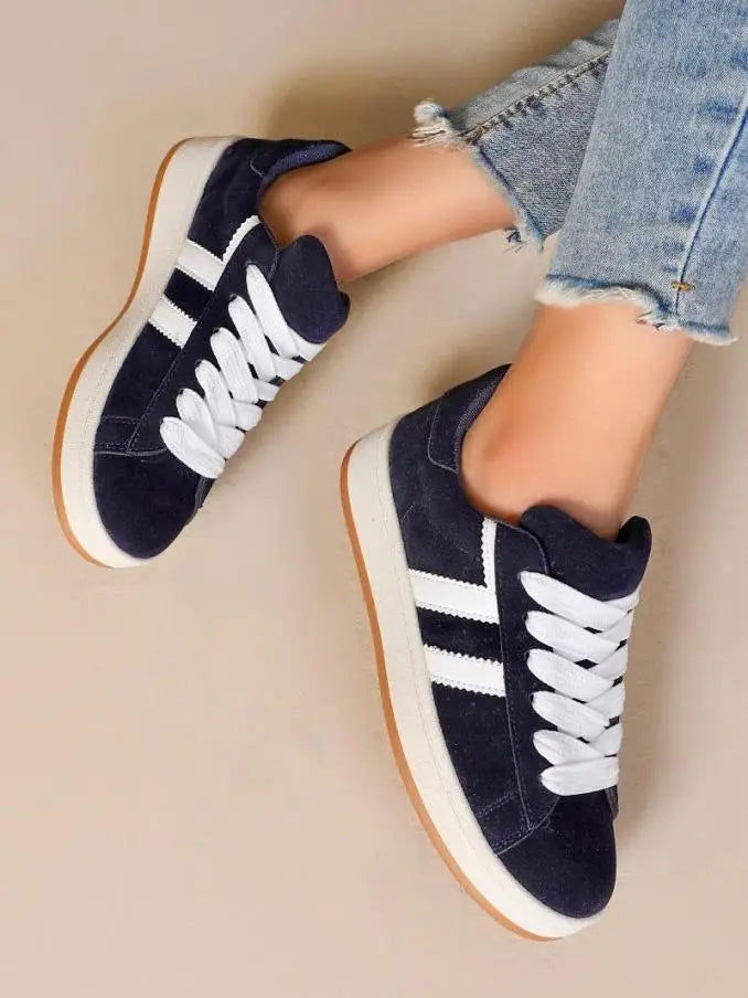 Retro suede lace-up sneakers for women in green and blue
