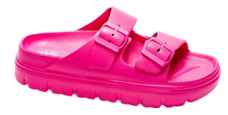 vacation ready pink sandals