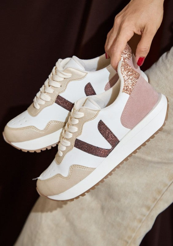 Makers Ace 3 women’s sneakers with cushioned insoles for all-day comfort